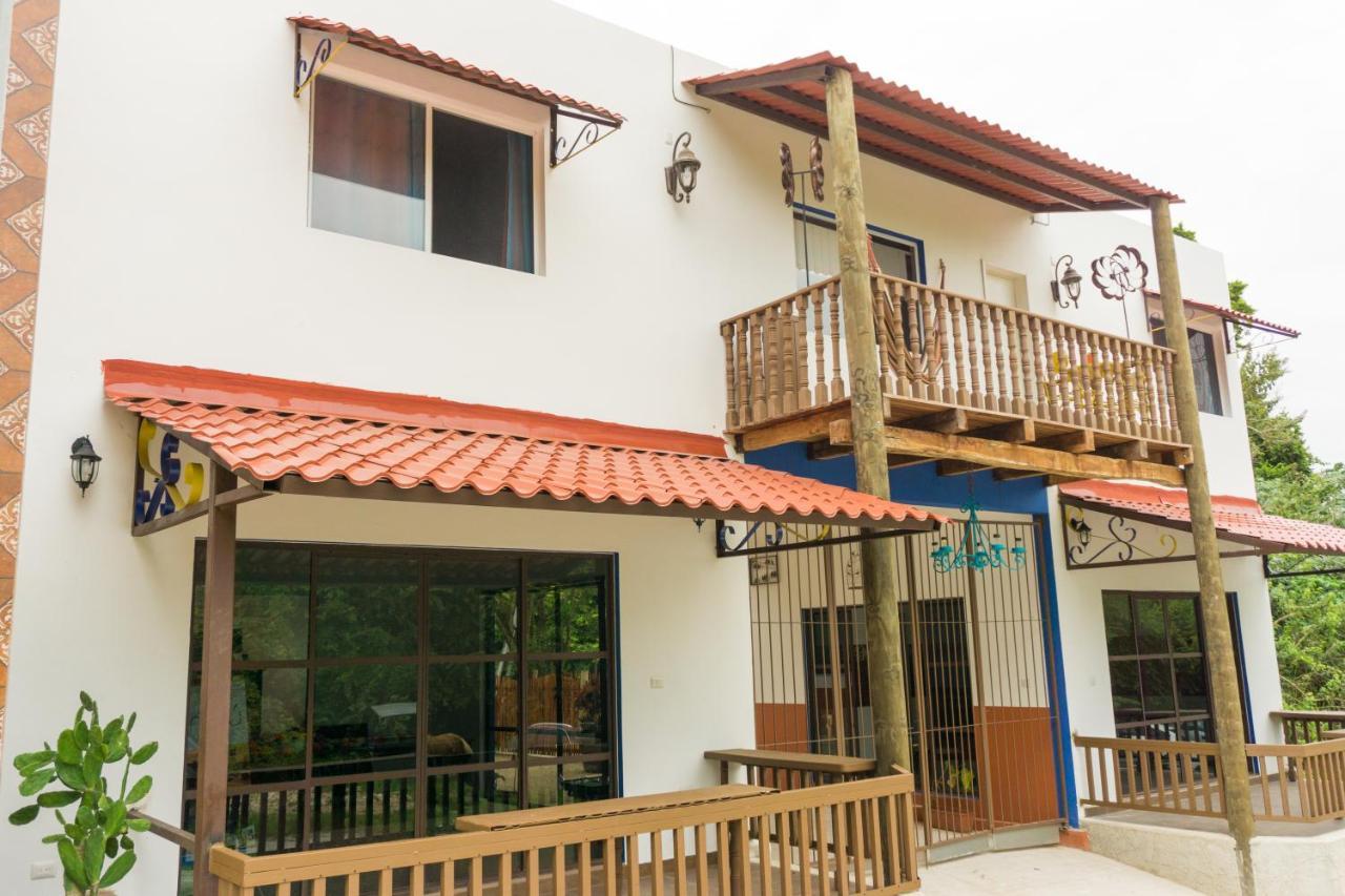 Hacienda Bambú Inn